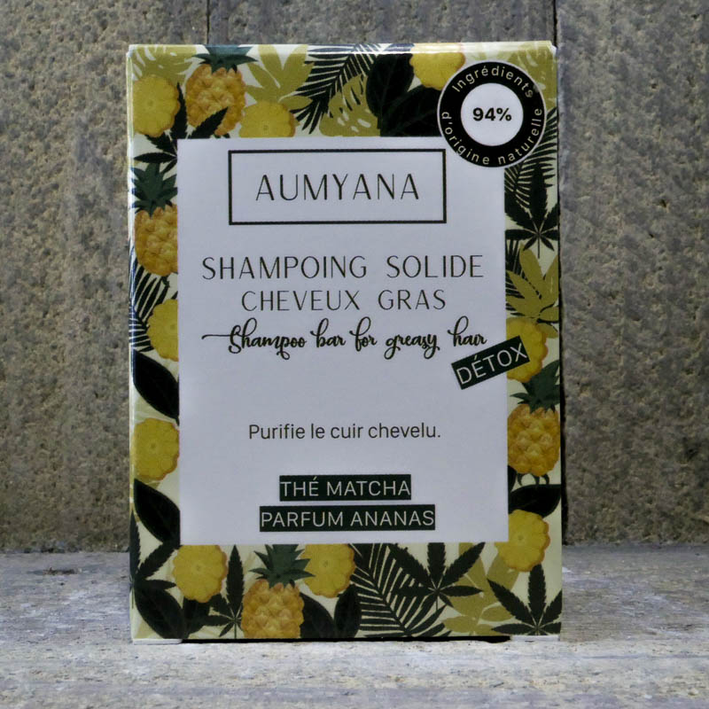 grâce a sa composition à base d'huile de chanvre bio et thé matcha le cheveu est renforcé et revitalisé sans l'alourdir