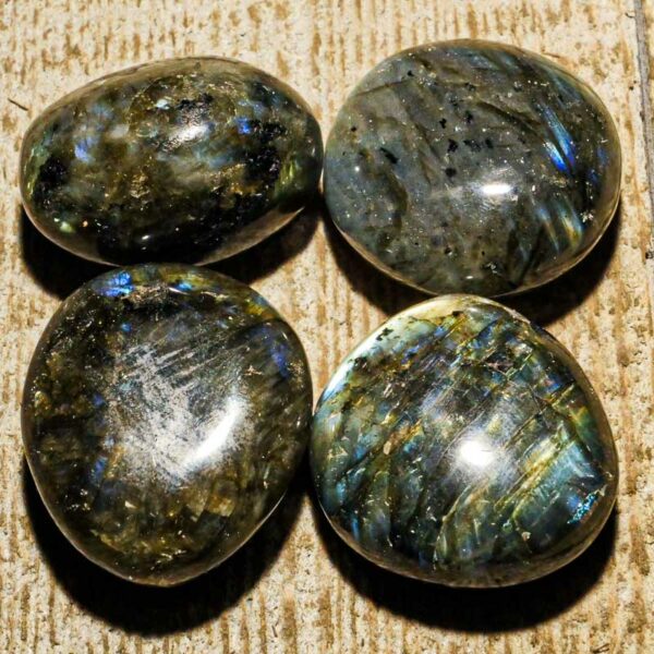 PIERRE ROULEE LABRADORITE