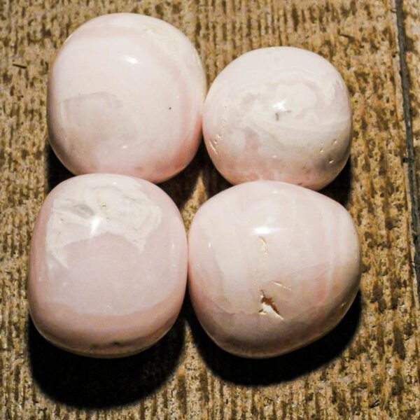 PIERRE ROULEE MANGANOCALCITE